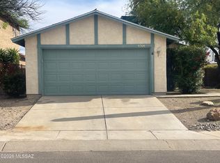 9368 N Hampshire Dr, Tucson, AZ 85742