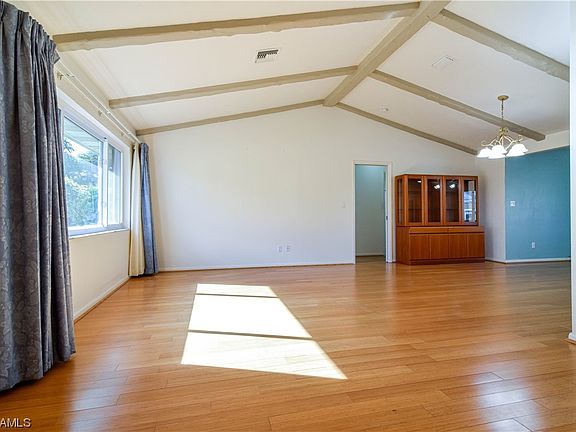 4th image of 1413 Archer St