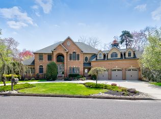 12 Hidden Acres Dr, Voorhees, NJ 08043
