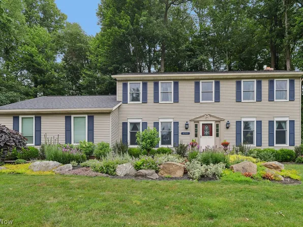 (undisclosed Address), Akron, OH 44321