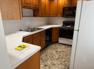39 S 4th St, Hamburg, PA 19526