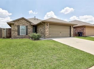 19712 Adagio Ln, Edmond, OK 73012