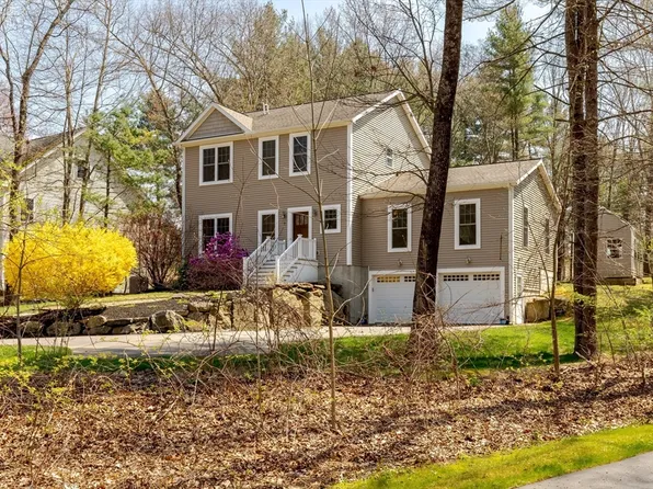 7 Bumble Bee Ln, Littleton, MA 01460