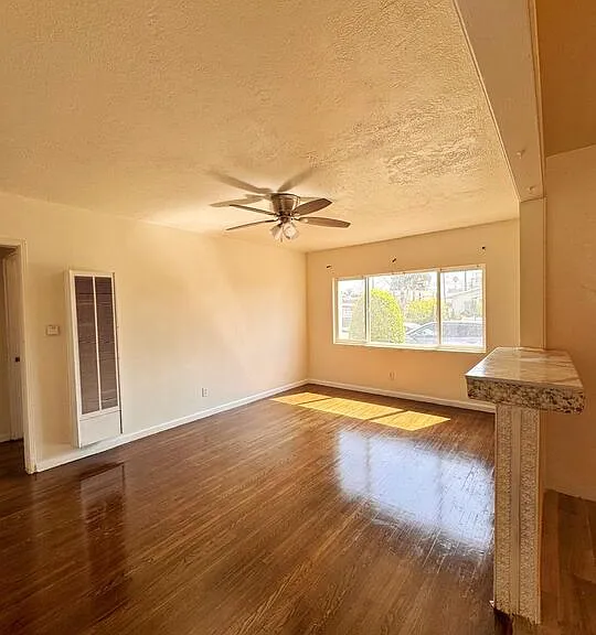 1223 Maple St — Photo 7