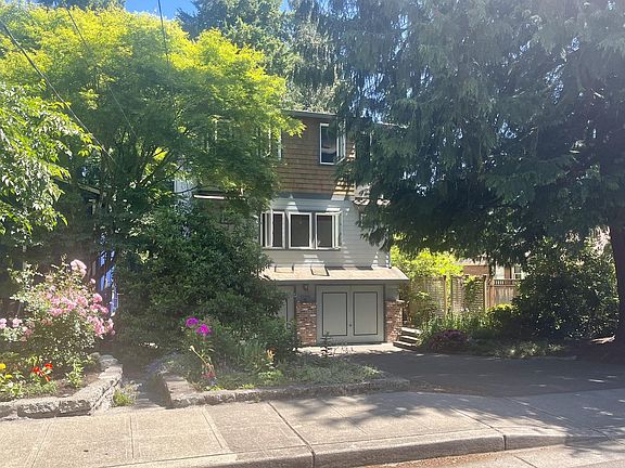 2nd image of 11316 20th Ave NE