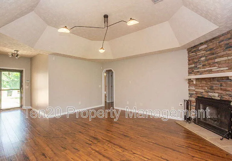 1018 Sugar Mill Dr — Photo 20