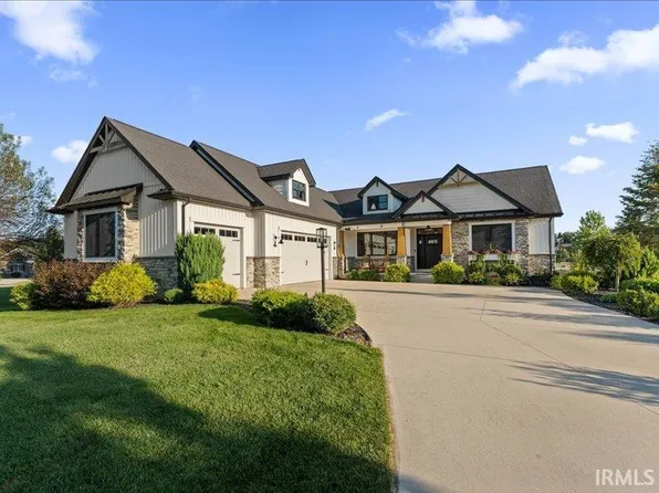 26620 Boulder Crest Ct, South Bend, IN 46628