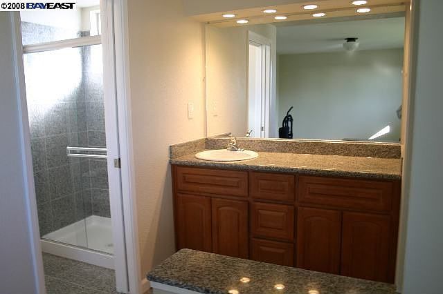2nd image of 2691 Oakes Dr