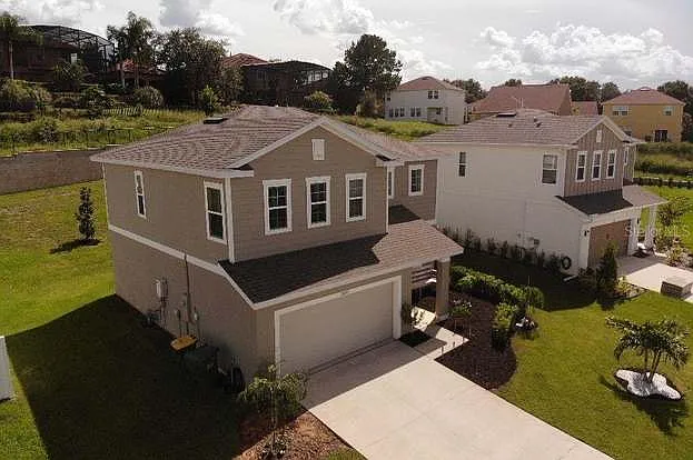 2499 Spring Breeze Dr — Photo 24
