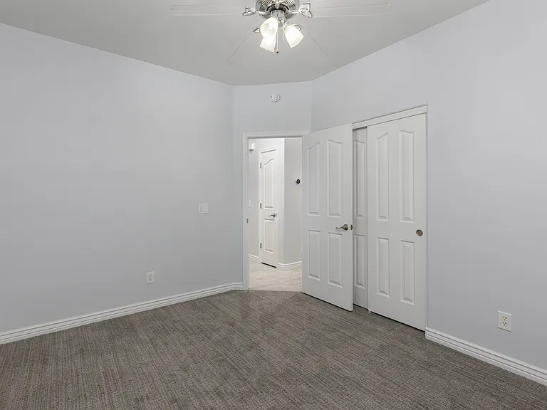 Additional bedroom #2
