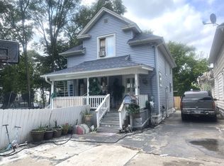 110 N Loucks St, Aurora, IL 60505