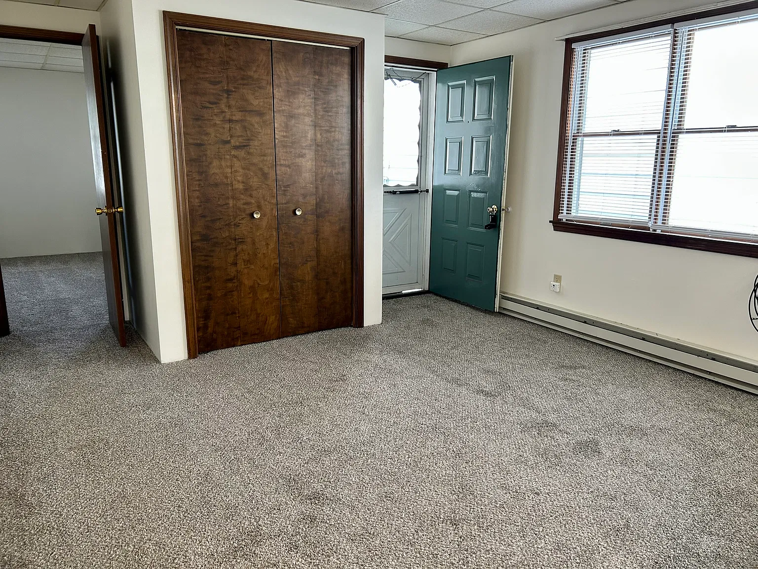 628 Oak St — Photo 4