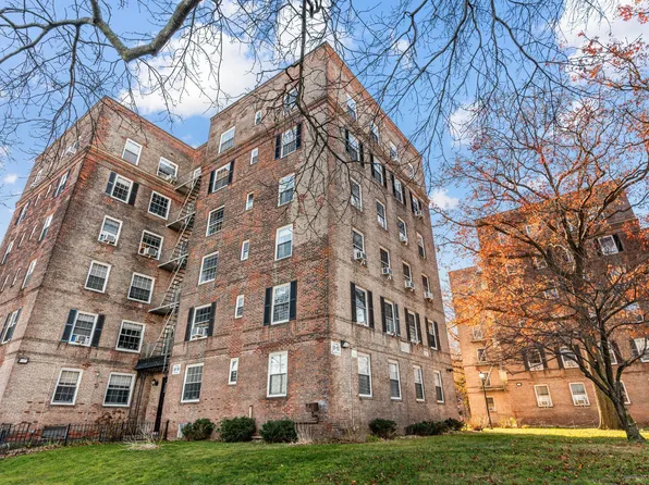 51-10 30th Avenue #G6K, Woodside, NY 11377