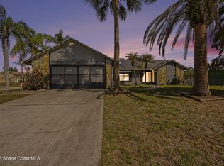 1895 Gallivan St NW, Palm Bay, FL 32907