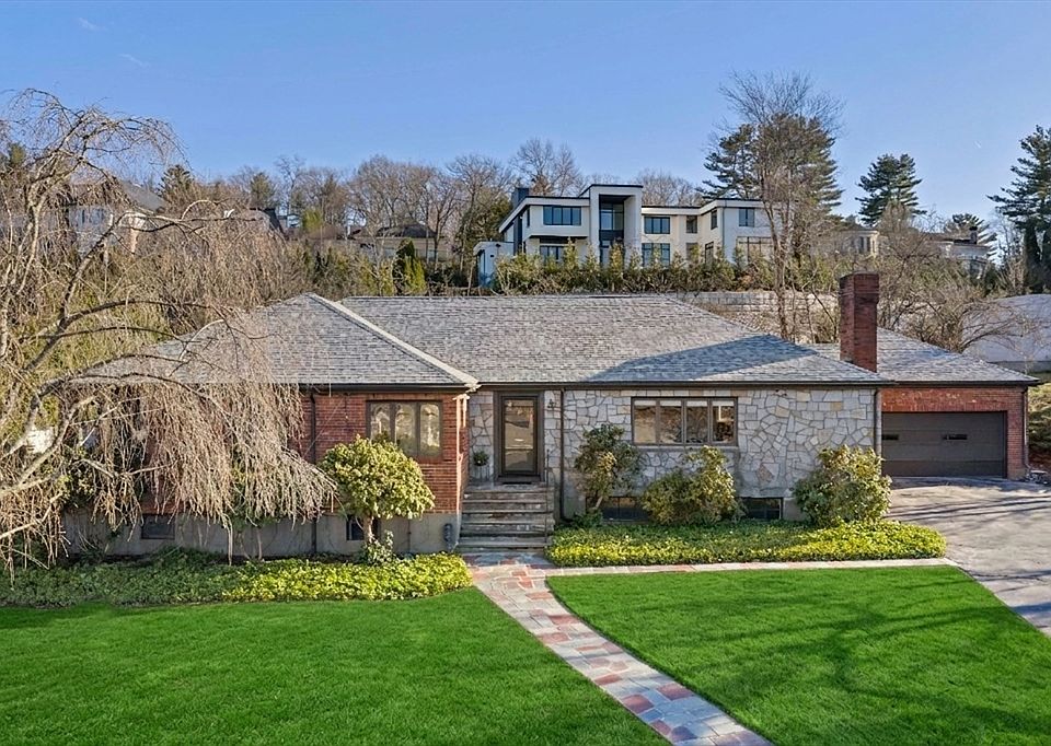 1st image of 447 Dudley Rd