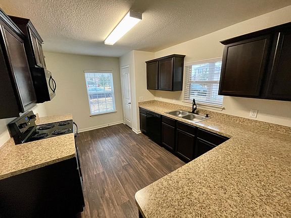 2nd image of 323 Yearwood Ln