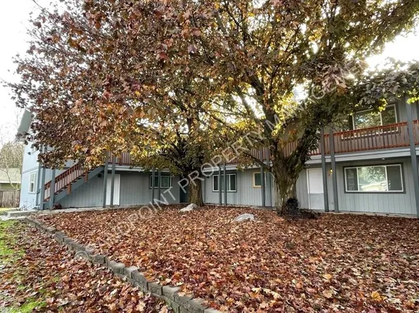 1315 Hickory St #8, Sandpoint, ID 83864