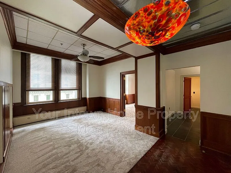1 bed, 1.0 bath, 879 sqft, $1,650 — Photo 4