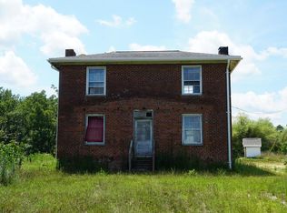 3047 Cody Rd, Nathalie, VA 24577