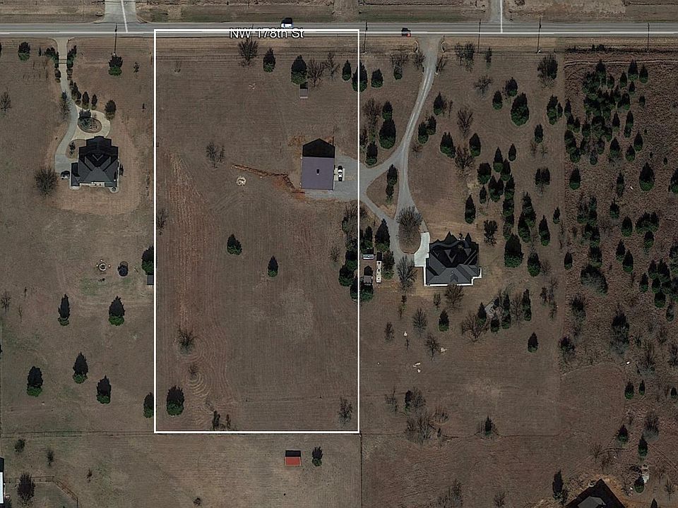 2nd image of 6234 Edmond Rd NE