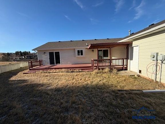 3rd image of 5556 Nugget Gulch Rd