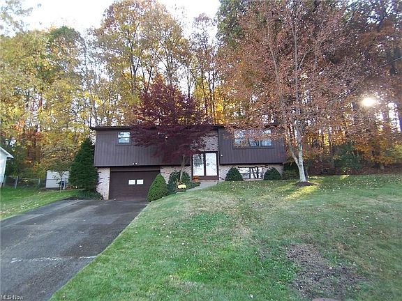 2nd image of 2410 27th Ave