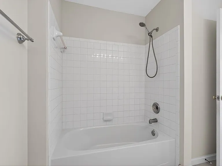 21 Golf View Ct — Photo 25