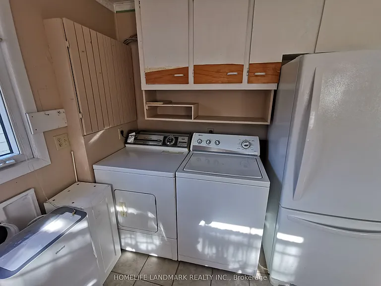 1137 Highway 118 E — Photo 6