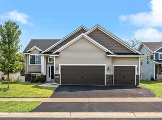 1719 Wilking Way, Shakopee, MN 55379