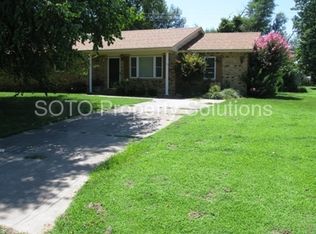901 Arapahoe St, Sikeston, MO 63801