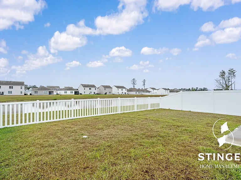 548 Hideaway St — Photo 33