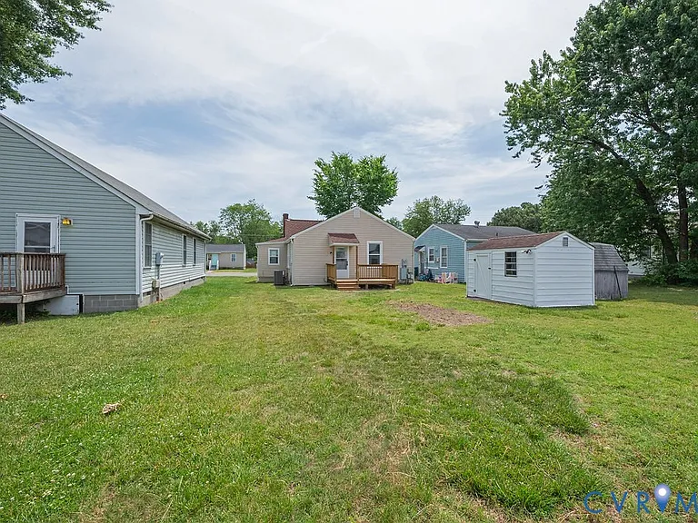 5318 Bloomingdale Ave — Photo 34