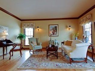 1505 Wilmette St, Wheaton, IL