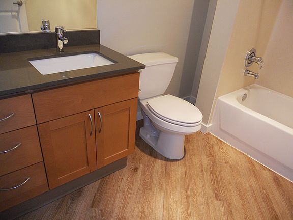 Bright, updated bathroom