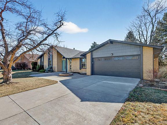 2nd image of 6696 W Rowland Avenue