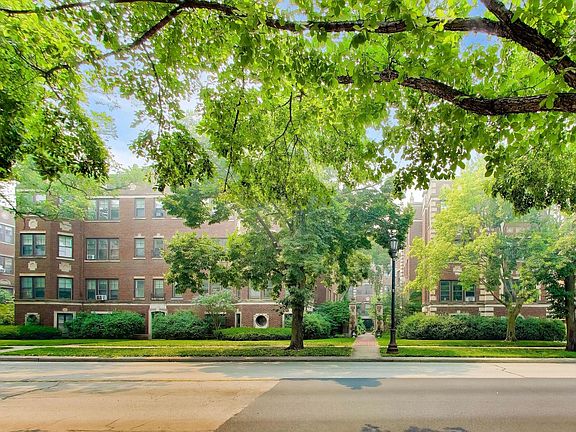 3rd image of 408 Ridge Ave APT 22-2