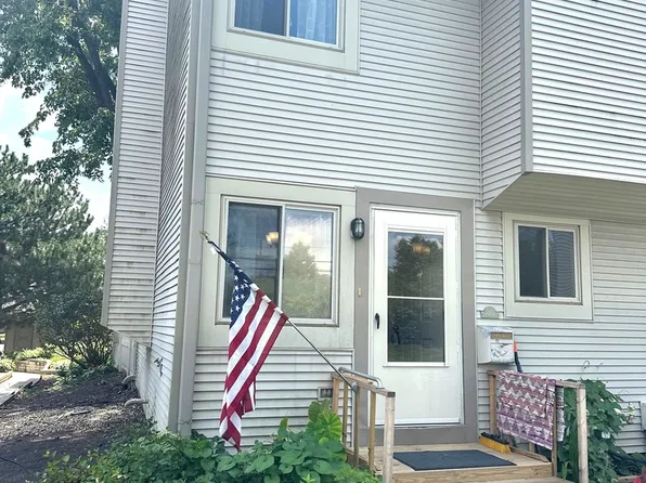 615 Verde Dr #615, Schaumburg, IL 60173