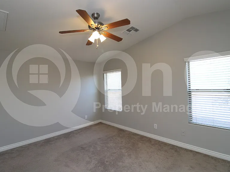 18620 W Larkspur Dr — Photo 16
