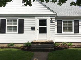 2111 Ray St, Lansing, MI 48910