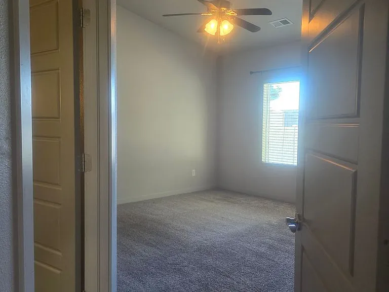 2952 Inishmore Way — Photo 10