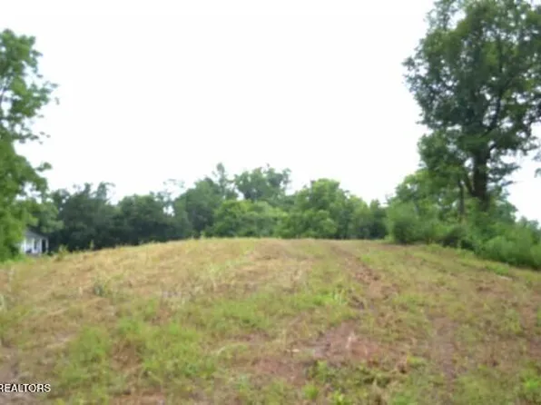2390 Pea Ridge Fire Tower Rd, Celina, TN 38551