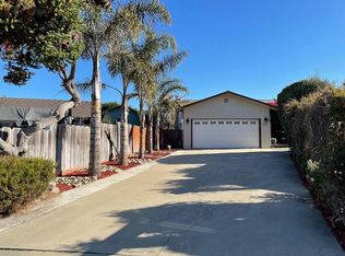 423 Exeter Pl, Marina, CA 93933