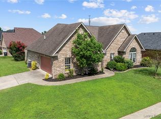 5607 Raintree Rdg, Jeffersonville, IN 47130