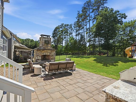 5th image of 10420 Daufuskie Dr