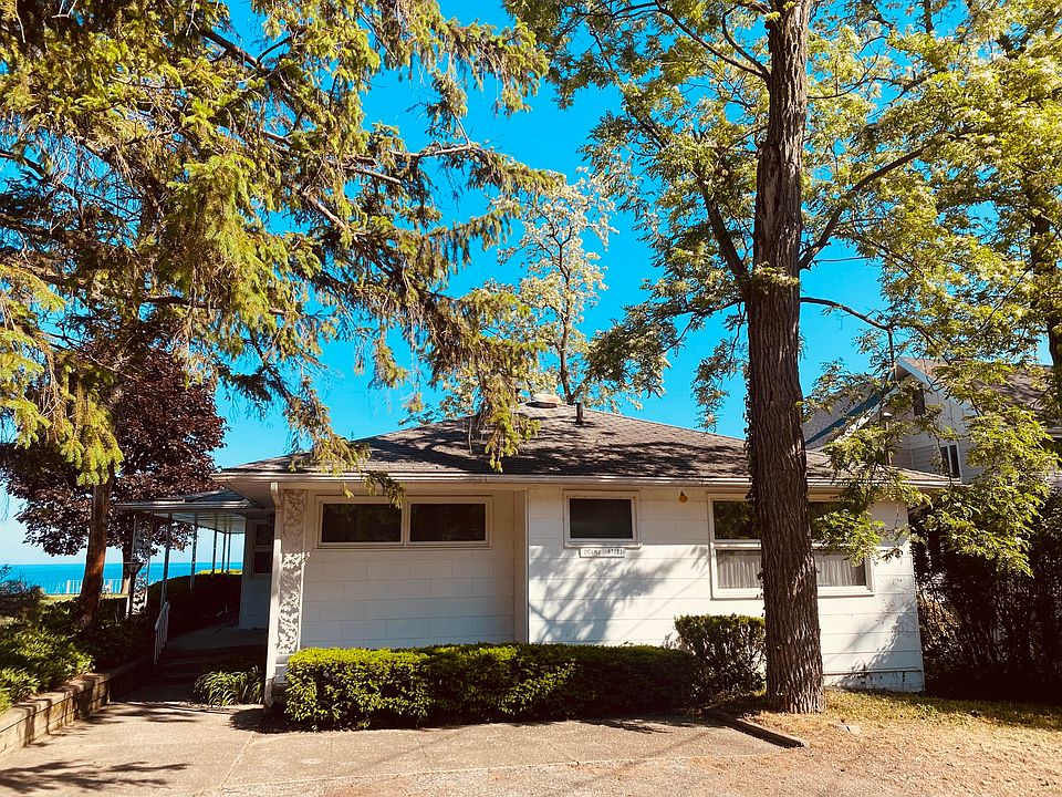 1st image of 47021 Lake View Ave