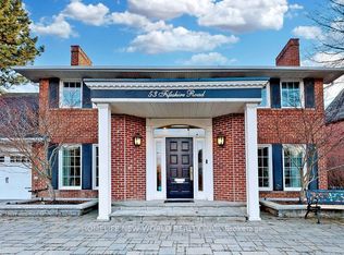 53 Fifeshire Rd #C12, Toronto, ON M2L2G7