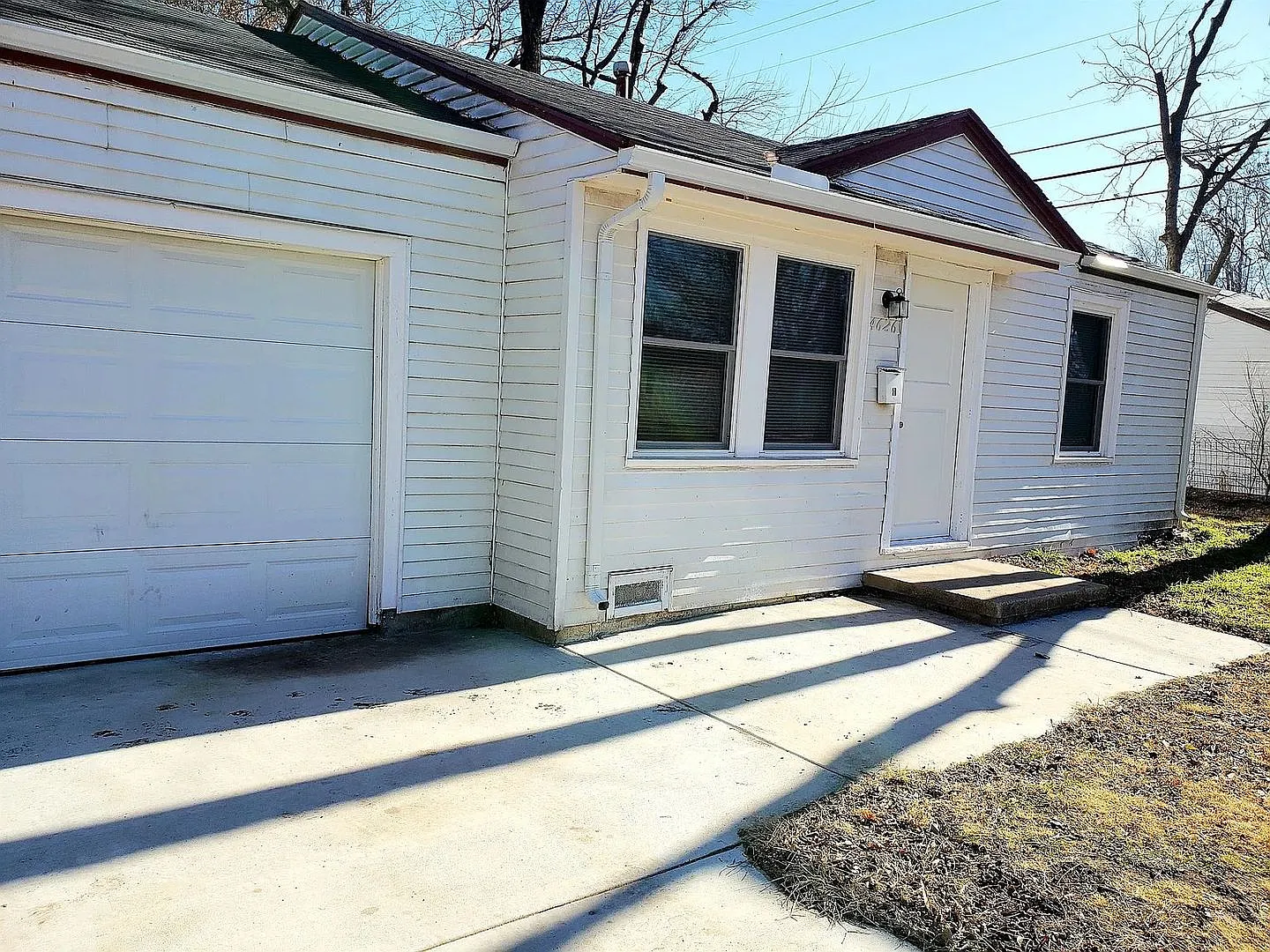 Coming Soon 2 Bed, 1 Bath In South Wichita — Photo 2