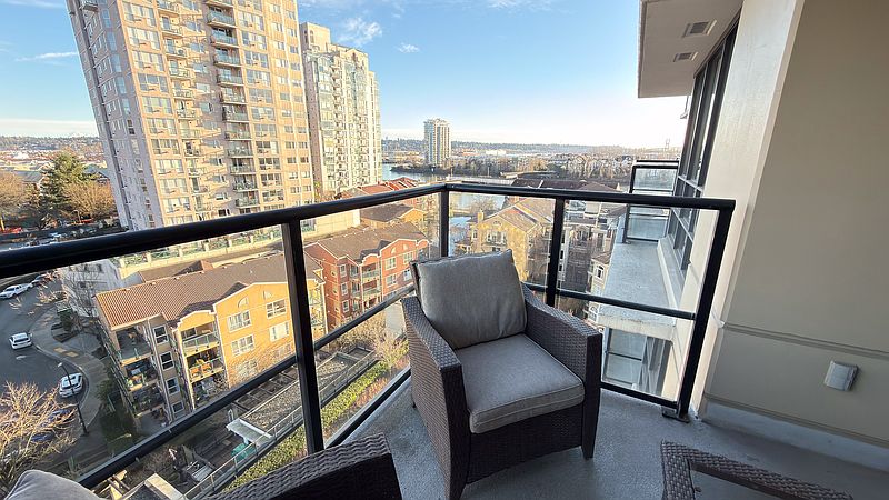 New Westminster Apartment for rent - 2 Bedrooms — photo 14