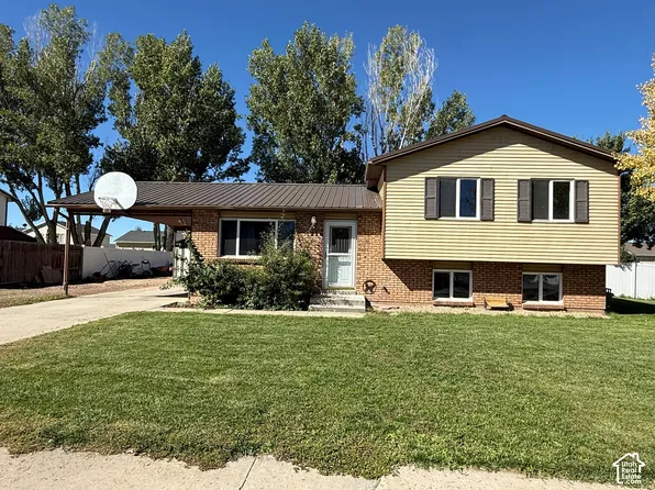 1216 S Birch Ave, Roosevelt, UT 84066