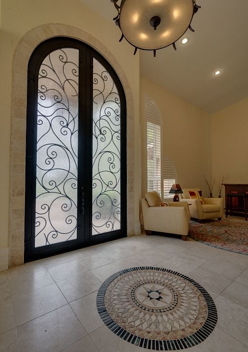 1st image of 661 Alexandrite Dr